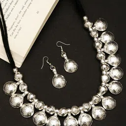 VIVAZS Silver-Plated Artificial Beaded Oxidized Jewellery Set-image-11