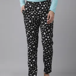 Jack & Jones Men Black & White Printed Pure Cotton Lounge Pants-picture-24