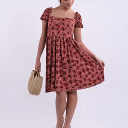 Stylecast X Hersheinbox Floral Print Puff Sleeves Smocked Detail A-Line Dress-picture-15