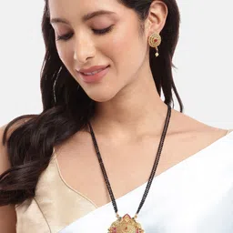 Digital Dress Room Peacock & Flower Pendant Mangalsutra With Earrings Set-picture-29