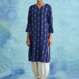 W The Folksong Collection Women Blue Ethnic Motifs Printed Thread Work Cotton Kurta-image-50