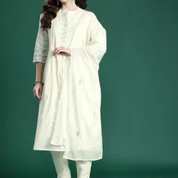 Indo Era Floral Embroidered Pure Cotton Kurta with Trousers & Dupatta image 2