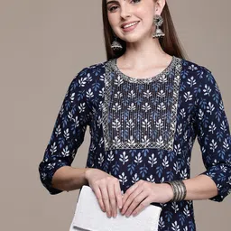 Anouk Floral Embroidered Regular Sequinned Kurta with Trousers-image-14