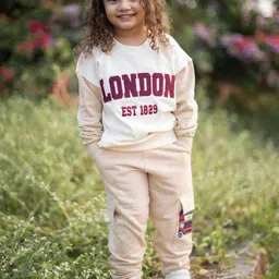 Nap Chief Kids London Printed Beige Fleece Sweatshirt with Joggers Set-picture-16