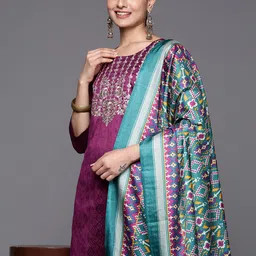 Varanga Women Floral Yoke Design Regular Sequinned Kurta with Trousers & With Dupatta-image-56