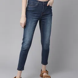 Roadster Women Skinny Fit Mid-Rise Clean Look Stretchable Jeans-picture-38