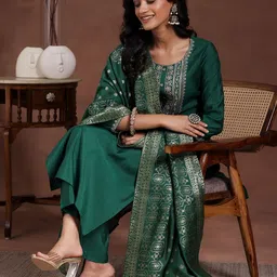 Libas Women Ethnic Motifs Yoke Design Regular Kurta with Trousers & With Dupatta-image-82