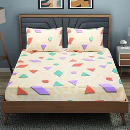 Aura Printed Fitted 144 TC Queen Bedsheet With 2 Pillow Covers image 3