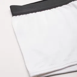 Roadster Men Solid Trunk image 5