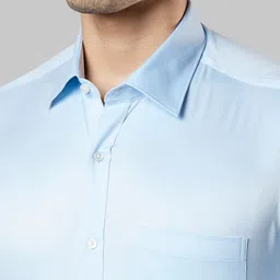 Raymond Men Blue Regular Fit Solid Formal Shirt image 3