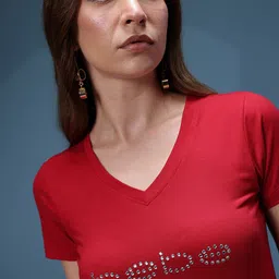 bebe Season Staples Brand Logo T-shirt image 4