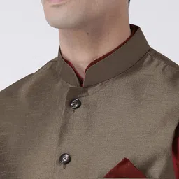 DEYANN Men Brown Solid Nehru Jacket image 3