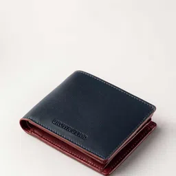 BROWN BEAR Leather RFID Two Fold Wallet image 2