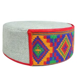 Vastraa Fusion Unisex Blue & Red Embroidered Himachali Kullu Ascot Cap image 2