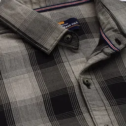 The Indian Garage Co Men Black & White Buffalo Checks Checked Cotton Casual Shirt image 2