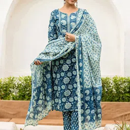 SKYLEE Women Floral Printed Kurta with Trousers & Dupatta image 4