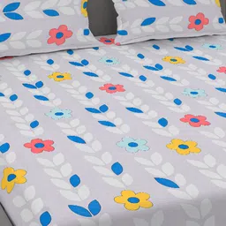Aura Grey & White Floral Printed 350 TC King Fitted Bedsheet Set 2.5 m x 2.15 m image 5