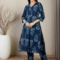 Indo Era Printed Cotton V-Neck Tunic With Trousers Co-Ords image 5