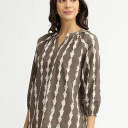 Pink Fort Geometric Print Mandarin Collar Cotton Top image 5