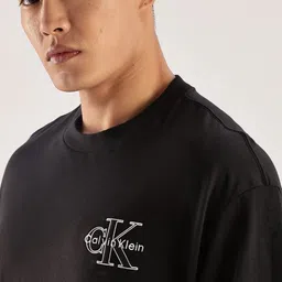 Calvin Klein Jeans Drop-Shoulder Sleeves Relaxed Fit Cotton T-shirt image 4