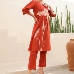 JISORA Women's Rust Abstract Printed Cotton Tunic With Trousers Co-Ords image 5