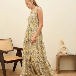 SASSAFRAS Print Maxi Dress image 5