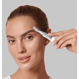 Braun Women FG1106 Mini Precision Trimmer for Eyebrow Styling & Shaping - Silver-Toned image 5