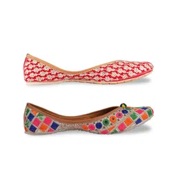 DESI COLOUR Women Set of 2 Woven Design Mojaris image 3