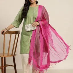 Sztori Solid Tasselled Dupatta image 3