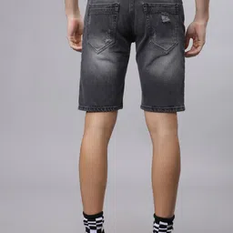 HIGHLANDER Men Grey Washed Slim Fit Denim Shorts image 2