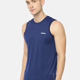 Van Heusen Swift Dry Odour Shield Active Vest image 3