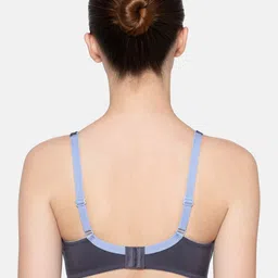 Triumph Soft Invisible 01 Padded Wired Seamless T-Shirt Bra image 4