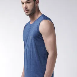 Chkokko Men Blue Self Design Round Neck T-shirt image 3