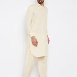 SOJANYA Men Cream-Coloured Solid Pathani Kurta with Salwar image 5