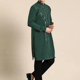 simaaya Sayisha Men Striped Kurta image 2