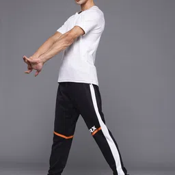 HRX by Hrithik Roshan Men Rapid-Dry Training Joggers image 3