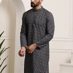 SOJANYA Men Black & Grey Ethnic Motifs Printed Cotton Kurta image 2