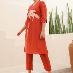 JISORA Women's Rust Abstract Printed Cotton Tunic With Trousers Co-Ords image 3