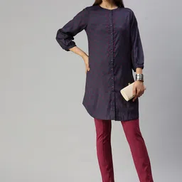 Global Desi Women Maroon Solid Tapered Fit Cigarette Trousers image 3