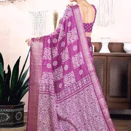 HERE&NOW Floral ZariSaree image 4