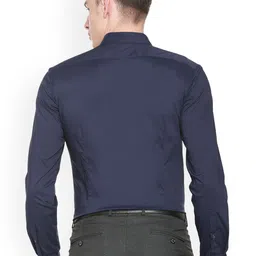 van heusen V Dot Men Navy Blue Skinny Fit Solid Formal Shirt image 4