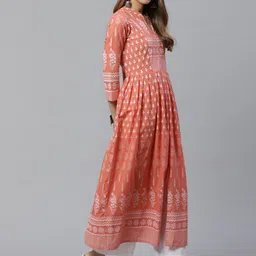 Divena Women Peach-Coloured & White Printed A-Line Kurta image 5