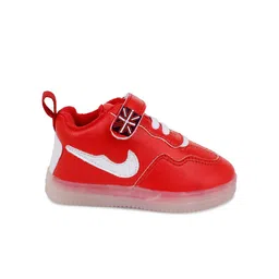 Superminis Kids Printed Velcro Sneakers image 4