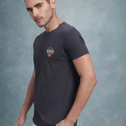The Roadster Lifestyle Co. Solid Round Neck T-shirt image 4