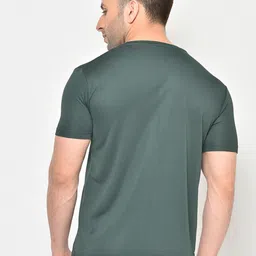 PERFKT-U Men Green Printed Hydra-Cool Antimicrobial Round Neck T-shirt image 2