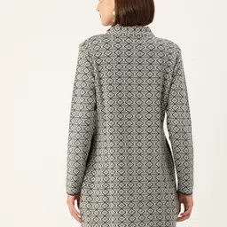 American Eye Self Design Longline Acrylic Cardigan image 3