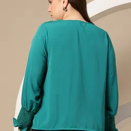Sztori Plus Size Puff Sleeve Top image 5