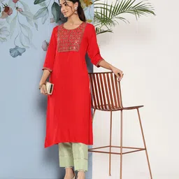 Libas Women Floral Sequinned Yoke Design Kurta image 2