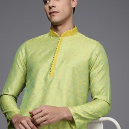 Manyavar Men Green Pure Cotton Ethnic Motifs Woven Design  Kurta with Pyjamas image 4