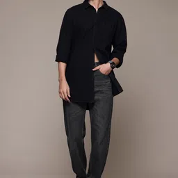 Roadster Men Relaxed Fit Light Fade Jeans image 5